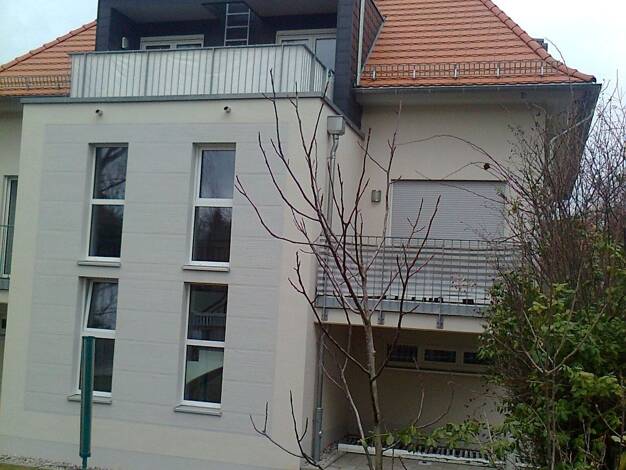 Studio zur Miete 360 € 1 Zimmer 35 m² 1. Geschoss frei ab 01.10.2026 Plauen Dresden 01187