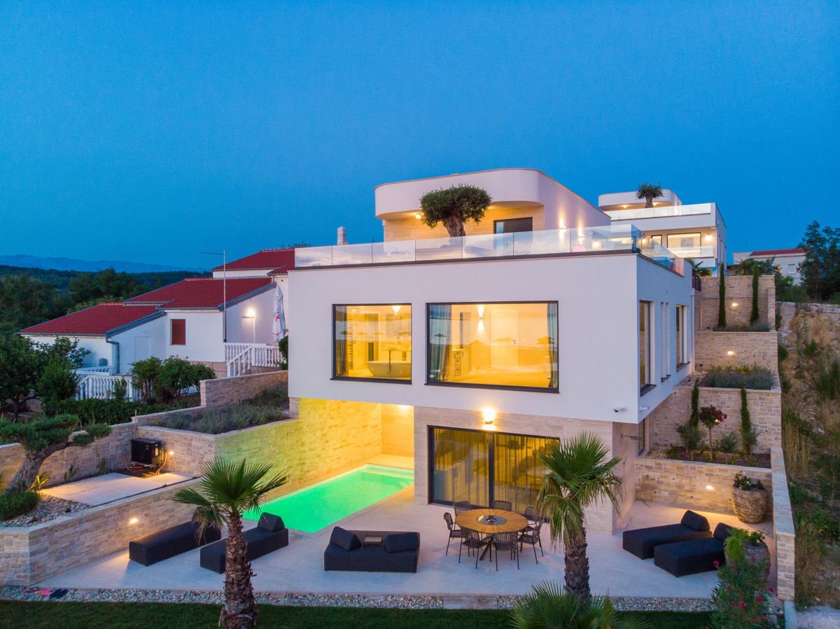 Villa zum Kauf 3.250.000 € 10 Zimmer 316 m²<br/>Wohnfläche 703 m²<br/>Grundstück Zadar 23235