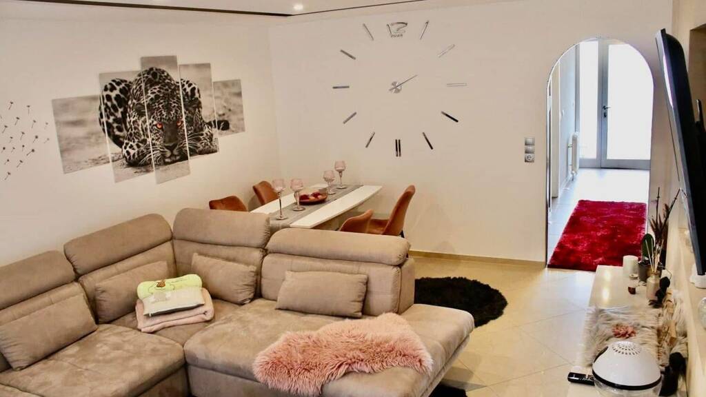 WG-Zimmer zur Miete 700 € 3,5 Zimmer 84 m² Geschoss 2/5 frei ab 01.05.2026 Truchtelfingen Albstadt 72461