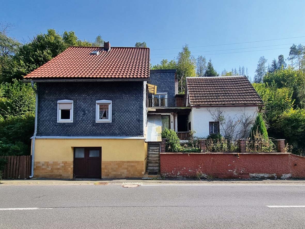 Einfamilienhaus zur Versteigerung 3.000 € 163 m²<br/>Grundstück Bibergrundstraße 10 Einsiedel Masserberg 98666