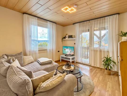 Wohnung zur Miete 700 € 2 Zimmer 50 m² Geschoss 1/2 frei ab 01.01.2027 Höchberg 97204