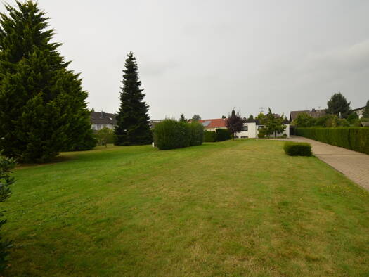 Grundstück zum Kauf 335.000 € 586 m² Grundstück Spich Troisdorf-Spich 53842