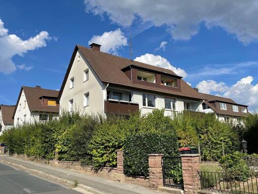 Mehrfamilienhaus zum Kauf als Kapitalanlage geeignet 489.000 € 15 Zimmer 385 m² 709 m² Grundstück Bad Pyrmont Bad Pyrmont 31812