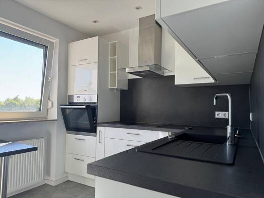 Wohnung zum Kauf als Kapitalanlage geeignet 300.000 € 2,5 Zimmer 74 m² Oberteuringen 88094