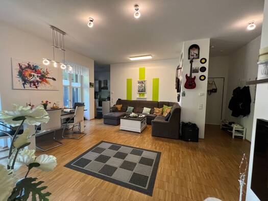 Terrassenwohnung zum Kauf provisionsfrei als Kapitalanlage geeignet 309.000 € 3 Zimmer 94 m² Bertha-von-Suttner-Allee 38 Lahr Lahr/Schwarzwald 77933