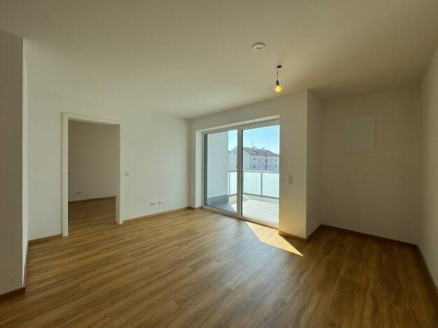 Wohnung zum Kauf - Erstbezug provisionsfrei 375.000 € 2 Zimmer 48,7 m² 2. Geschoss frei ab sofort Traunstein Traunstein 83278