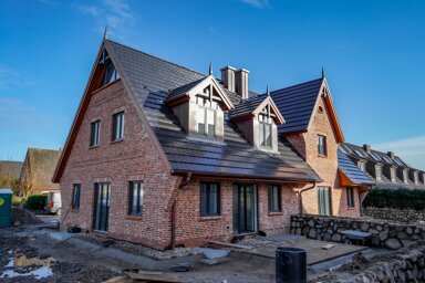 Doppelhaushälfte zum Kauf 2.395.000 € 6 Zimmer 184 m² 1.460 m² Grundstück Tinnum Sylt-Ost / Tinnum 25980