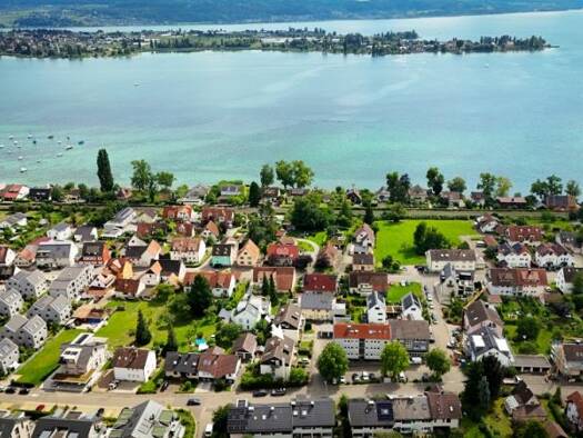 Doppelhaushälfte zum Kauf 645.000 € 5 Zimmer 154 m² 262 m² Grundstück Allensbach Allensbach 78476