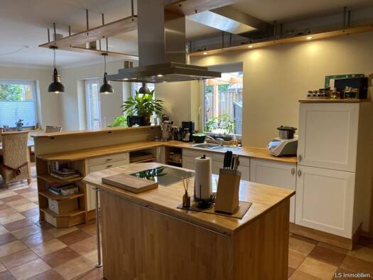 Einfamilienhaus zum Kauf 397.500 € 6 Zimmer 222,2 m² 729 m² Grundstück Neuvrees Friesoythe 26169