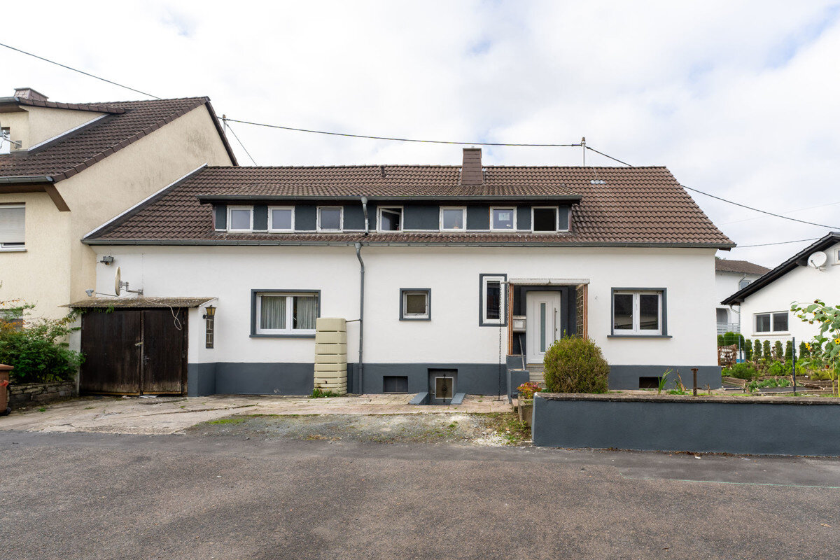 Einfamilienhaus zum Kauf 215.000 € 4 Zimmer 170 m²<br/>Wohnfläche 280 m²<br/>Grundstück Boden 56412