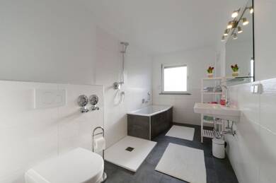 Wohnung zur Miete 850 € 3 Zimmer 86 m² Dachgeschoss, 2. Geschoss frei ab 01.10.2025 Am Schönental 1 Rußhütte Saarbrücken 66113