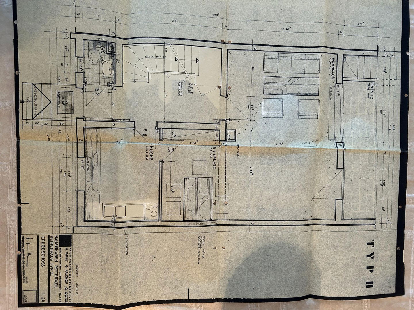 Reihenmittelhaus zum Kauf provisionsfrei 415.000 € 8,5 Zimmer 100 m²<br/>Wohnfläche 189 m²<br/>Grundstück Heitzhöferstrasse 30 Petterweil Karben-Petterweil 61184