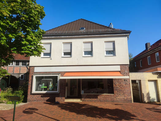 Haus zum Kauf 260.000 € 15 Zimmer 489 m² 965 m² Grundstück Bergen 29303