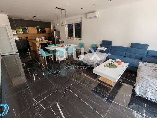 Einfamilienhaus zum Kauf - Erstbezug 700.000 € 7 Zimmer 255 m² 514 m² Grundstück Nin 23232