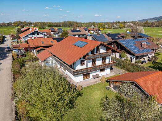 Einfamilienhaus zum Kauf 1.400.000 € 8 Zimmer 260 m² 1.132 m² Grundstück Kirchdorf Raubling 83064