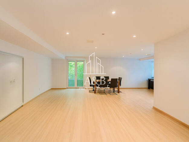 Bungalow zum Kauf 1.080.000 € 7 Zimmer 277 m² 933 m² Grundstück Bretzenheim Mainz 55128