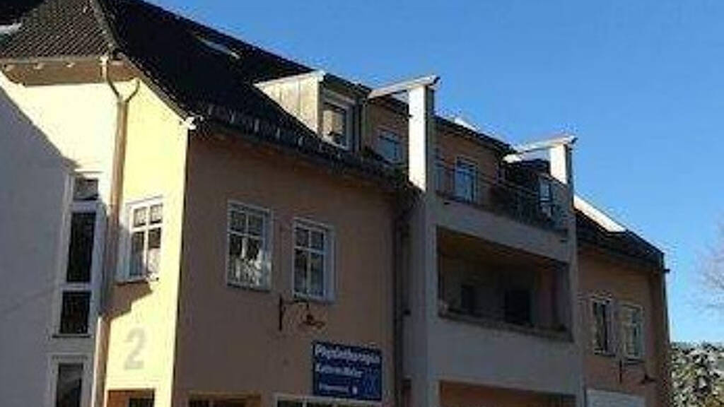 Wohnung zur Miete 500 € 3 Zimmer 72 m² 1. Geschoss frei ab sofort Zwickauer Str. 2 Wildenfels 08134