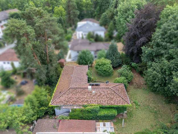Bungalow zum Kauf 747.000 € 7 Zimmer 159 m² 778 m² Grundstück Heiligenloh Erlangen / Alterlangen 91056