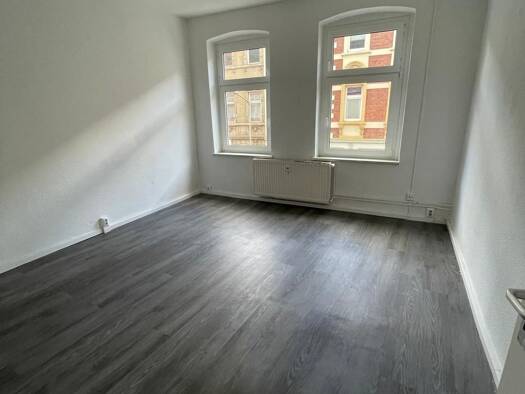 Wohnung zur Miete 476 € 2 Zimmer 56 m² 3 Geschosse frei ab sofort Turmstraße 5 Innenstadt Dessau-Roßlau 06842