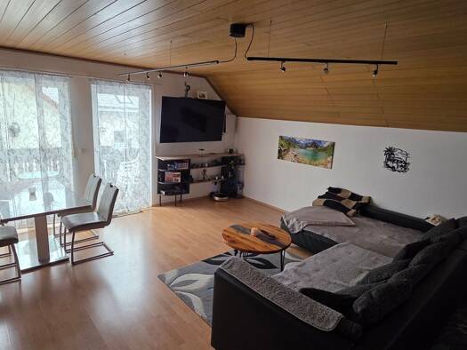 Wohnung zur Miete 640 € 4 Zimmer 103 m² 2 Geschosse frei ab 01.05.2026 Weidenau Freiensteinau 36399