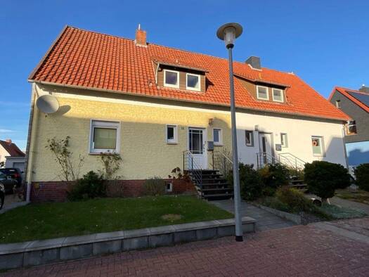 Doppelhaushälfte zum Kauf 176.000 € 4 Zimmer 100 m² 409 m² Grundstück Stadthagen 31655