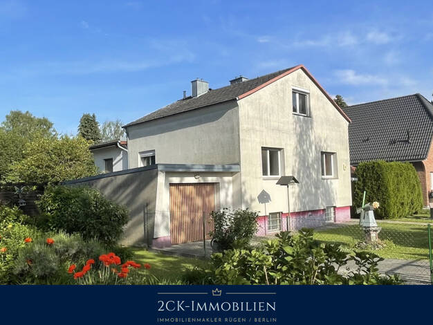 Mehrfamilienhaus zum Kauf 649.000 € 6 Zimmer 130 m² 822 m² Grundstück Aschaffenburger Straße 38 Lichtenrade Berlin 12309