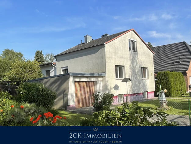 Mehrfamilienhaus zum Kauf 649.000 € 6 Zimmer 130 m² 822 m² Grundstück Aschaffenburger Straße 38 Lichtenrade Berlin 12309