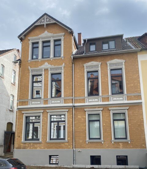 Wohnung zur Miete 700 € 3 Zimmer 95 m²<br/>Wohnfläche ab sofort<br/>Verfügbarkeit Binderstraße Ost Hildesheim 31141