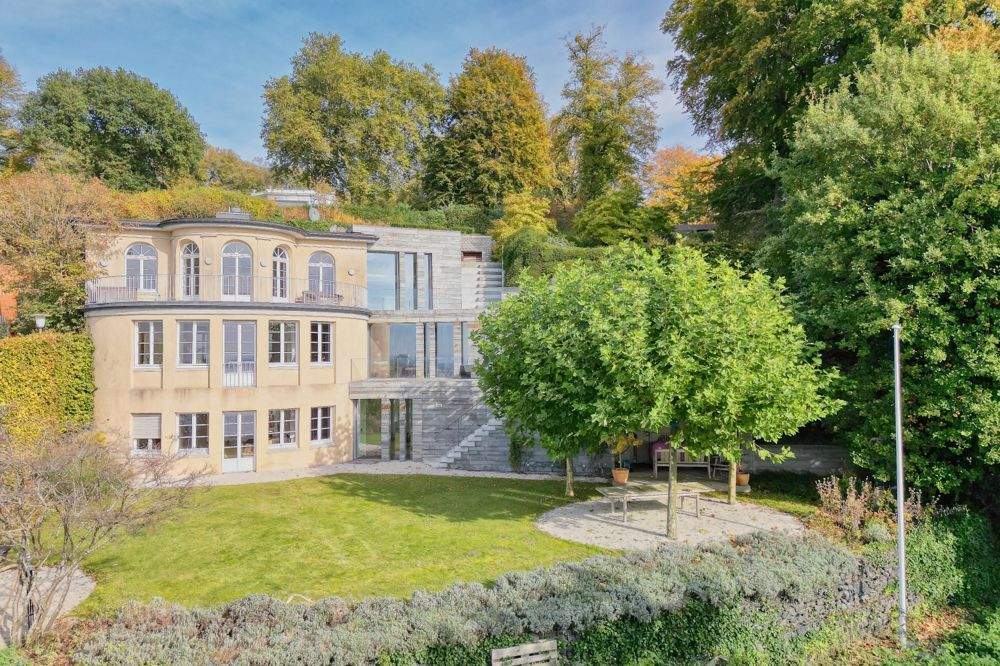 Villa zum Kauf - Ansicht 2