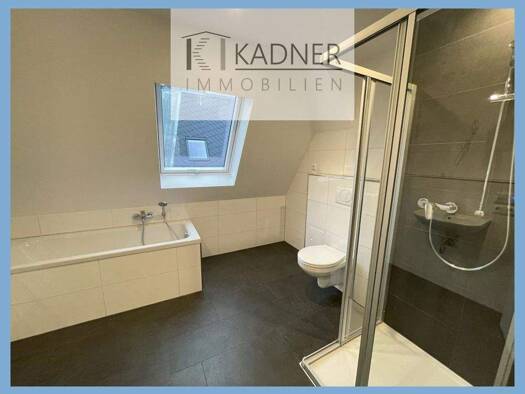 Wohnung zur Miete 776 € 3 Zimmer 90,8 m² 5. Geschoss Melanchthonstraße 7 Stadtmitte Plauen 08523