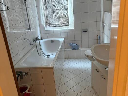 Wohnung zur Miete 850 € 1 Zimmer 62 m² Geschoss 1/4 frei ab sofort Glockenhof Weiterer Innenstadtgürtel Süd 90478