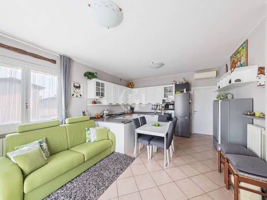 Wohnung zum Kauf 235.000 € 3 Zimmer 74 m² 1. Geschoss Via Martiri Pozzolenghesi 14 Pozzolengo 25010