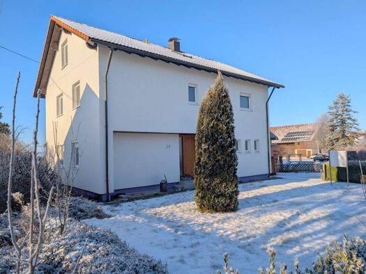 Haus zum Kauf 625.000 € 7,5 Zimmer 216 m² 1.372 m² Grundstück frei ab sofort Stockachstraße 14 Sirchingen Bad Urach 72574