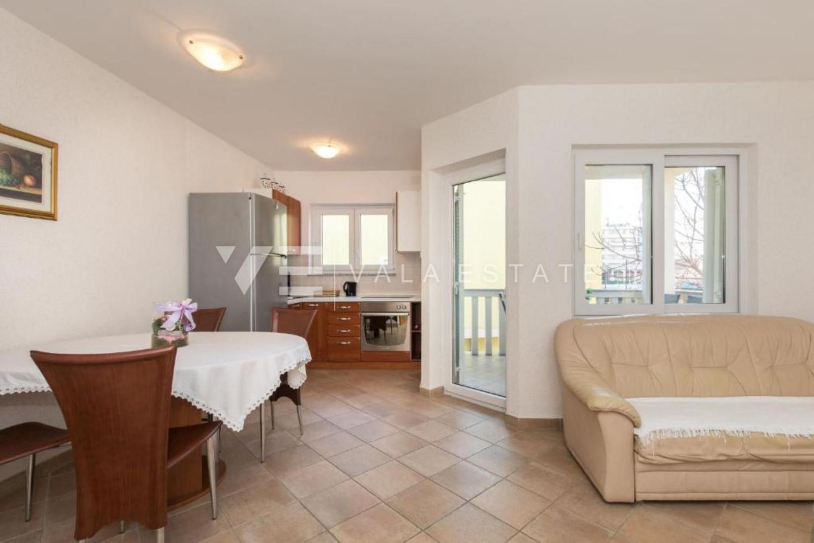 Wohnung zum Kauf 215.000 € 2 Zimmer 44 m²<br/>Wohnfläche 1.<br/>Geschoss Baska center 51523