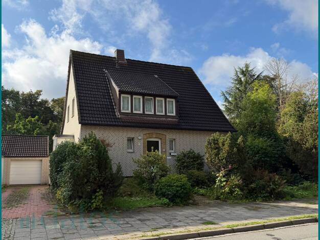 Einfamilienhaus zum Kauf 525.000 € 6,5 Zimmer 142 m² 900 m² Grundstück Weststadt Osnabrück 49078