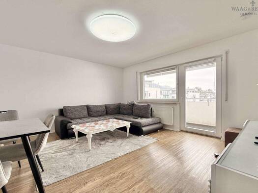 Wohnung zum Kauf 320.000 € 3 Zimmer 77 m² 3. Geschoss Neumarkt Neumarkt in der Oberpfalz 92318