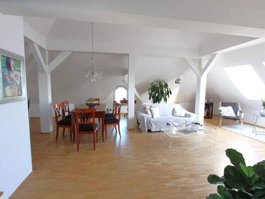 Wohnung zum Kauf 318.000 € 2 Zimmer 81 m² Hanau 63452