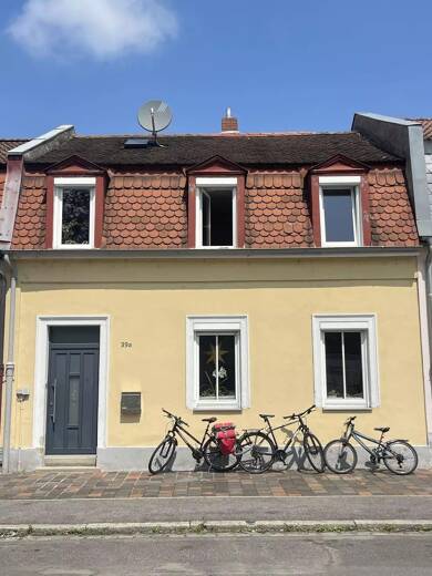 Haus zur Miete Wohnen auf Zeit 2.000 € 4 Zimmer 110 m² Schulzentrum Starkenfeld Bamberg 96050