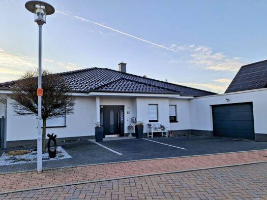 Einfamilienhaus zum Kauf 648.000 € 4 Zimmer 144 m² 770 m² Grundstück Mörse Wolfsburg 38442