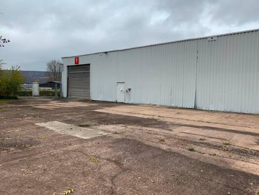 Lagerhalle zur Miete 10.450 m² Lagerfläche teilbar ab 1.000 m² Volkmarshausen Hann. Münden 34346