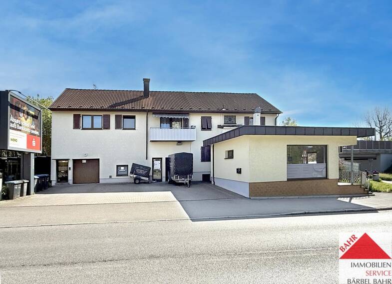 Mehrfamilienhaus zum Kauf als Kapitalanlage geeignet 790.000 € 11 Zimmer 263 m² 645 m² Grundstück Maichingen Sindelfingen 71069