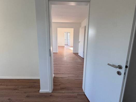 Wohnung zur Miete 1.390 € 4 Zimmer 110 m² Geschoss 1/3 frei ab sofort Gebersdorf Nürnberg 90449