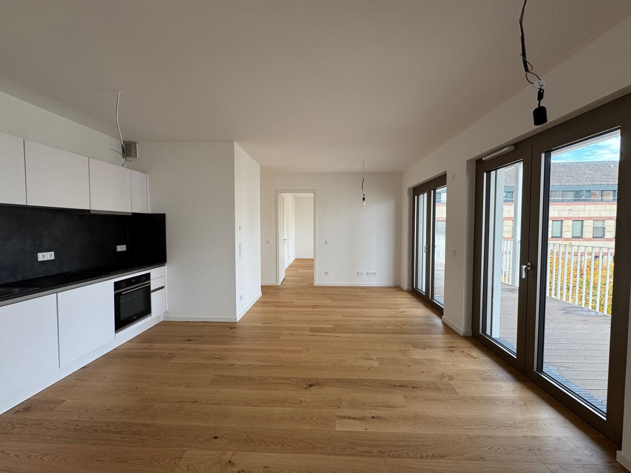 Wohnung zur Miete 2.220 € 4 Zimmer 100 m²<br/>Wohnfläche 2.<br/>Geschoss Rödelheim Frankfurt am Main 60489