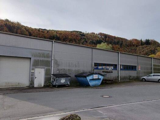 Produktionshalle zum Kauf 617.000 € 1.001 m² Lagerfläche Werdohl 58791