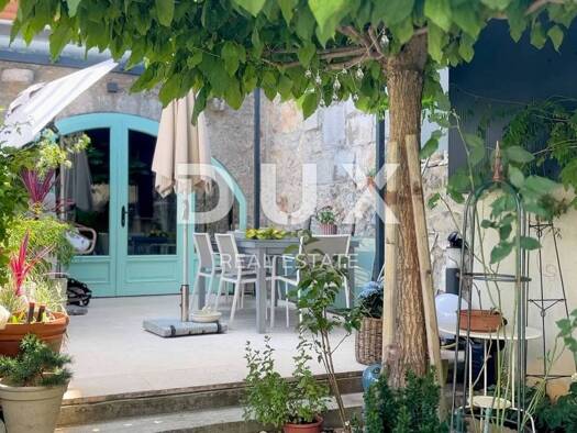 Einfamilienhaus zum Kauf 557.000 € 4 Zimmer 256 m² 75 m² Grundstück Punat 51521