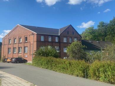 Bürogebäude zum Kauf als Kapitalanlage geeignet 390.000 € 500 m² 1.300 m² Grundstück Stützengrüner Straße 2 Schönheide 08304