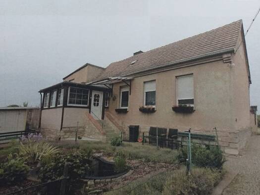 Haus zum Kauf 95.000 € 4 Zimmer 88 m² 2.736 m² Grundstück frei ab sofort Gnölbzig Alsleben 06425