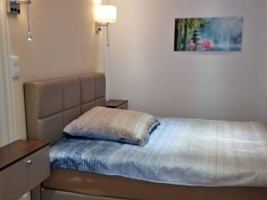Wohnung zur Miete 500 € 2 Zimmer 69 m² 1. Geschoss frei ab sofort Altstadt Heidelberg 69117