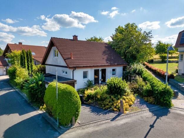 Einfamilienhaus zum Kauf 295.000 € 4 Zimmer 106,7 m² 710 m² Grundstück Lohne Fritzlar 34560