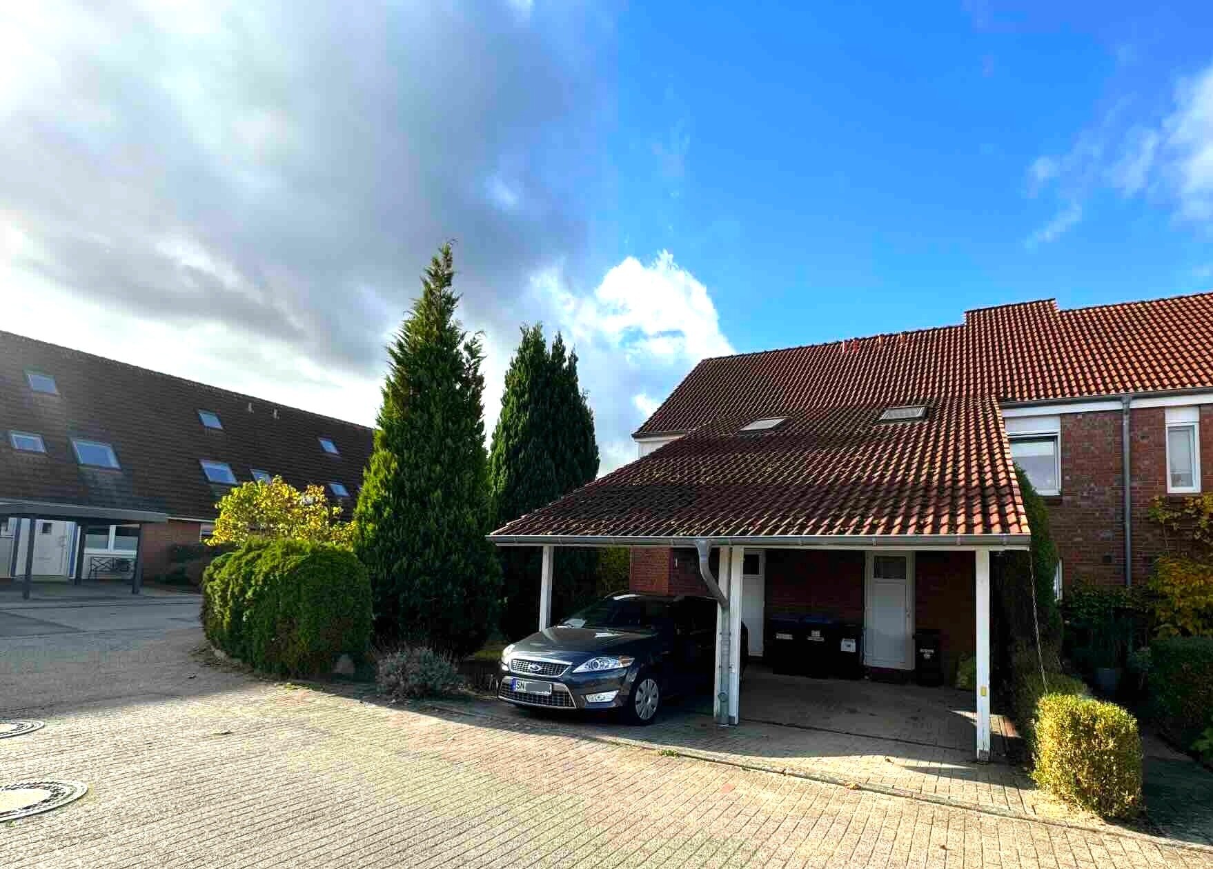 Reihenendhaus zum Kauf 360.000 € 5 Zimmer 108 m²<br/>Wohnfläche 302 m²<br/>Grundstück Friedrichsthal Schwerin 19057